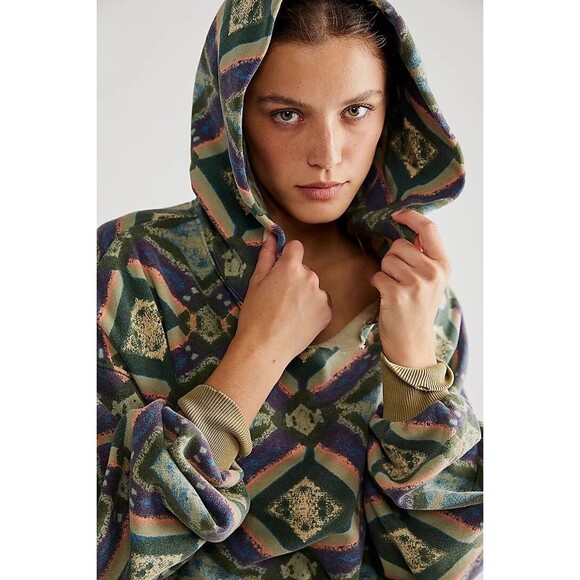 Free People We The Free It's A Vibe Print Hoodie Top Oversized Slouchy S 283448 - Picture 3 of 13